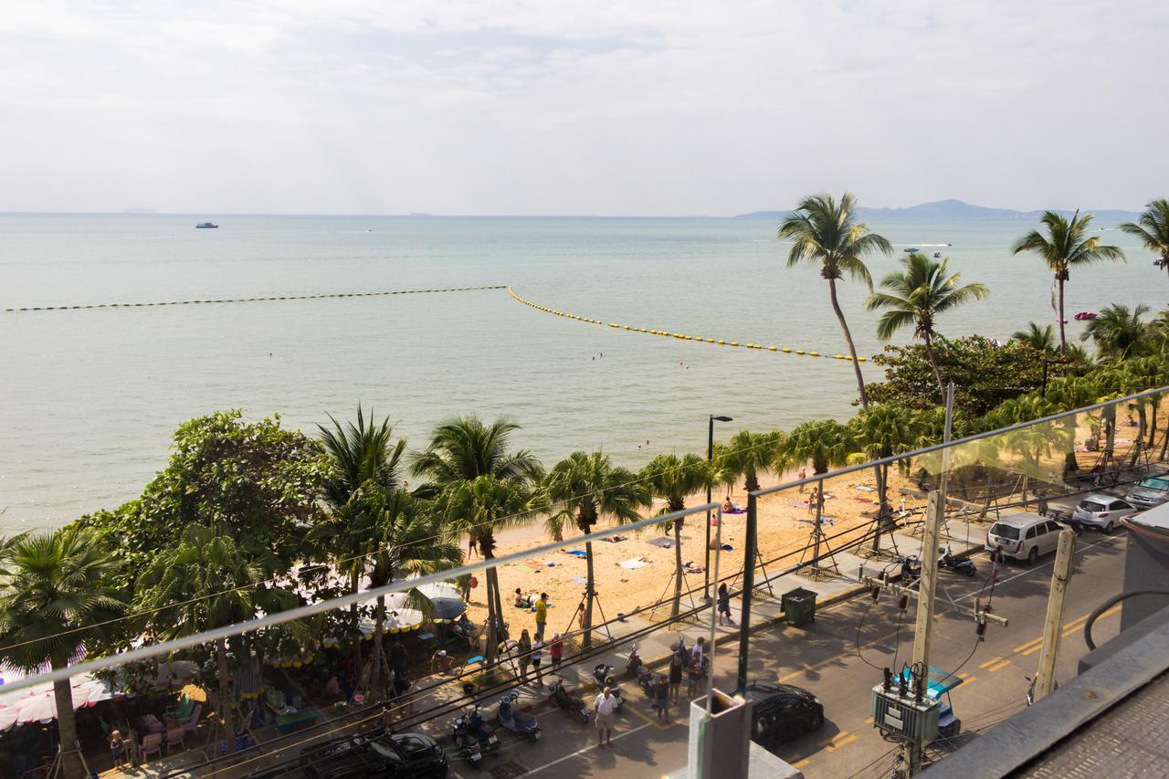 Hôtel Barfly Pattaya à Jomtien Beach Extérieur photo